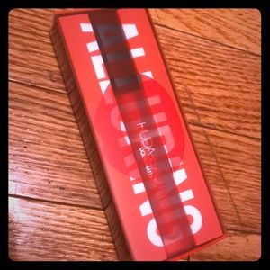 BNIB HUDA BEAUTY LIQUID MATTE LIPSTICK